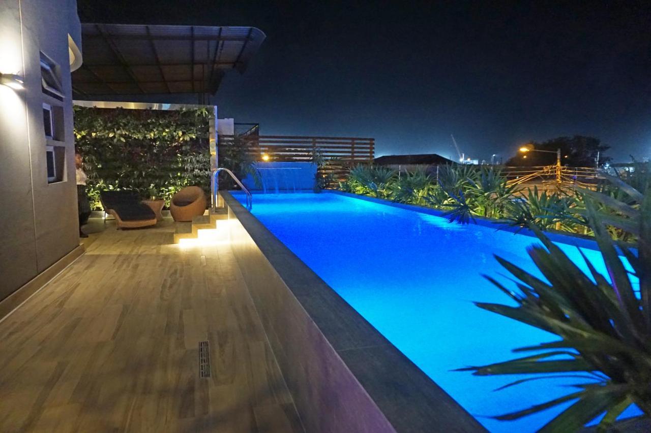 Hotel Perla Spondylus Manta Bagian luar foto