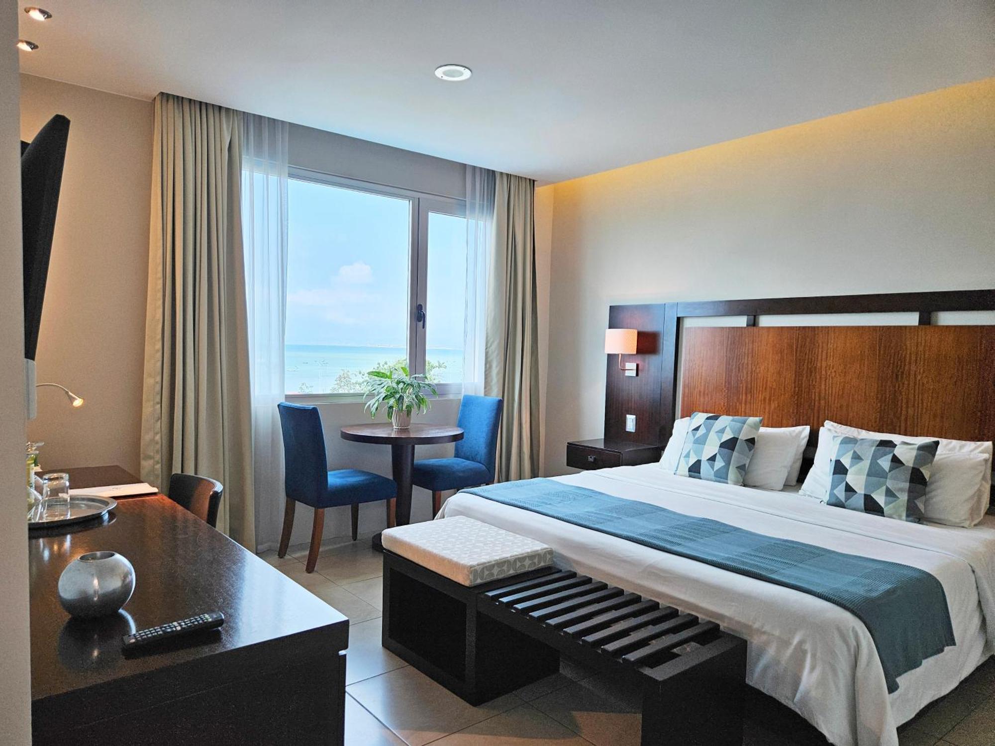 Hotel Perla Spondylus Manta Bagian luar foto