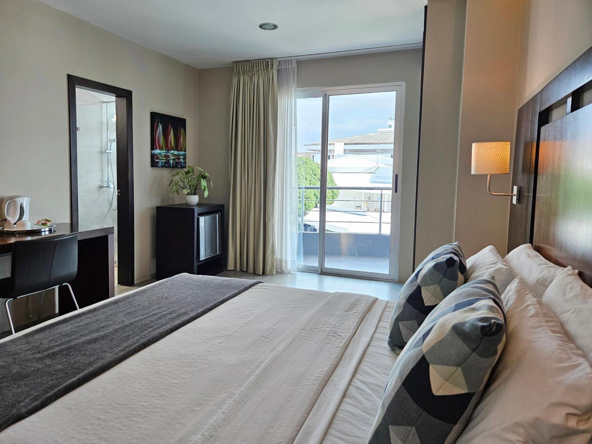 Hotel Perla Spondylus Manta Bagian luar foto